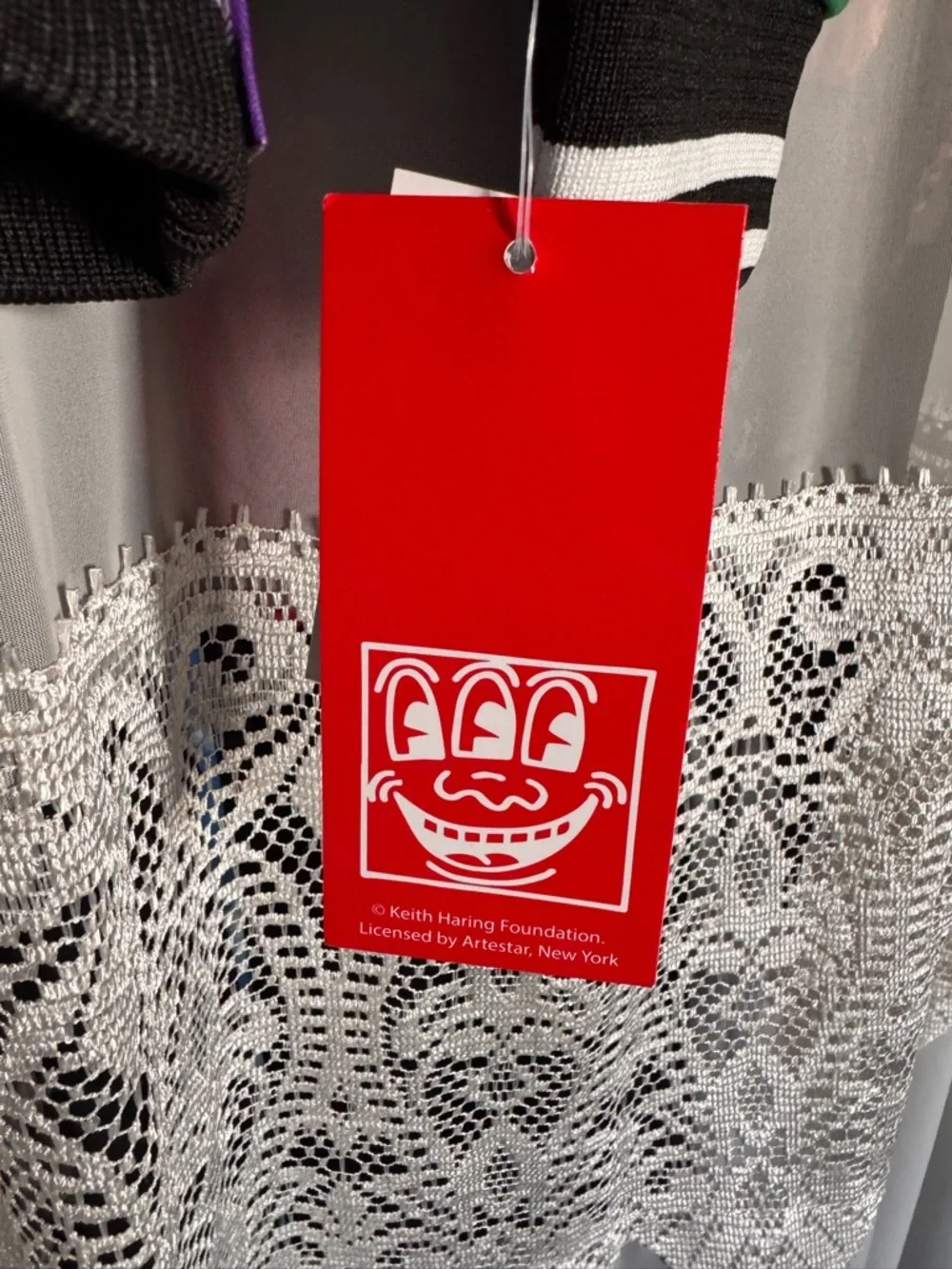 Keith Haring/Members Only Multicolor Graphic Pullover Hoodie with HeartMotif NWT - Picture 3 of 11